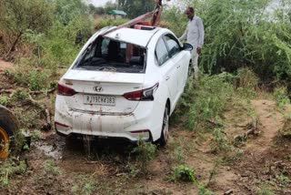 DAIJER NEAR JODHPUR  SEVERAL DEAD AS CAR SWEPT OFF  CAR FLOATED IN WATER  JODHPUR CAR SWEPT OFF