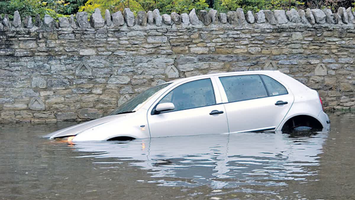 How To Claim Vehicle Insurance In Monsoon