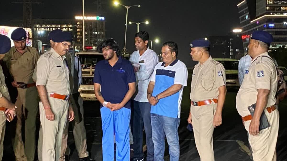 arrest-of-accused-son-and-father-who-caused-an-accident-on-iskcon-bridge-and-killed-9-people