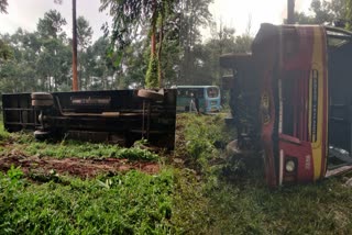 ksrtc  ksrtc accident  Ksrtc accident wayanad  pulpalli  വയനാട്  കെഎസ്ആര്‍ടിസി  ബസ്  നിയന്ത്രണം വിട്ടു മറിഞ്ഞു  യാത്രക്കാര്‍ക്ക് പരിക്ക്