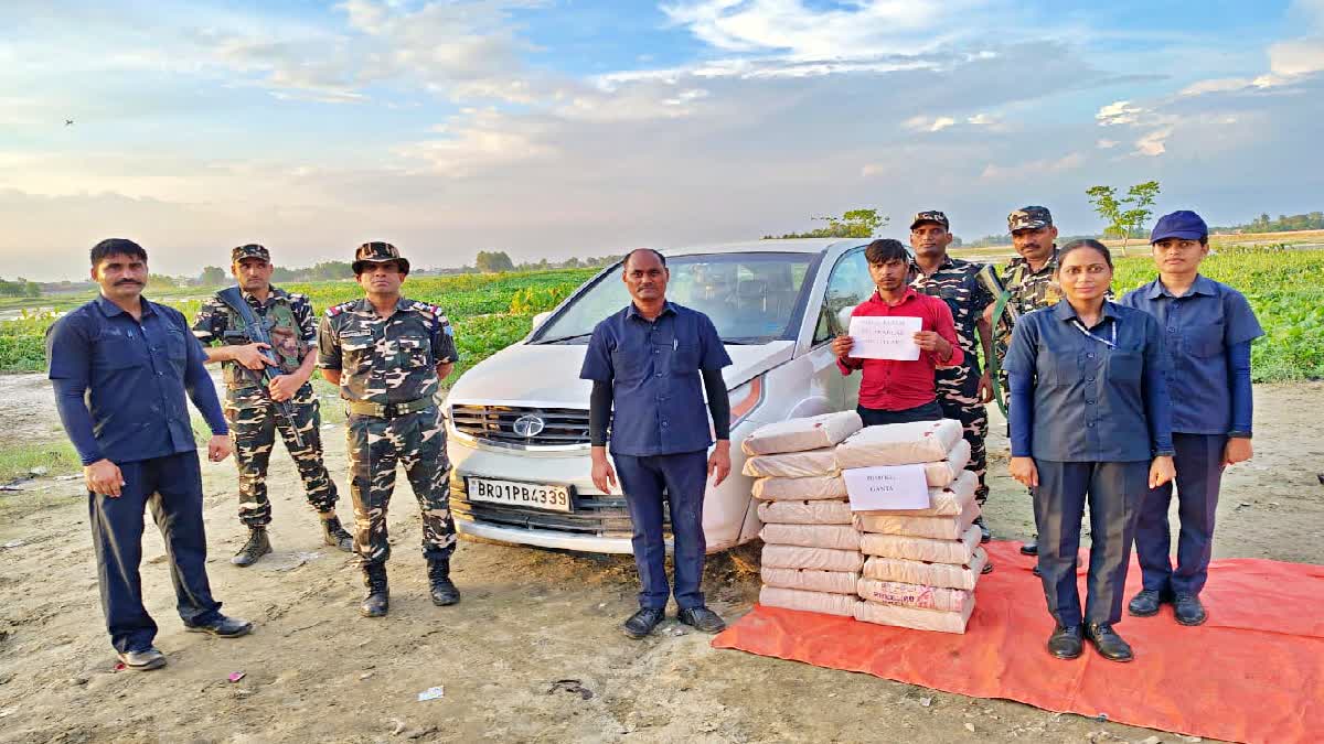 GANJA SMUGGLER IN SITAMARHI