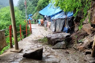 Stone Fall On Pilgrims Kedarnath