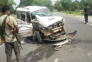 Four policemen including accused injured when Ranchi police vehicle crashed in Simdega