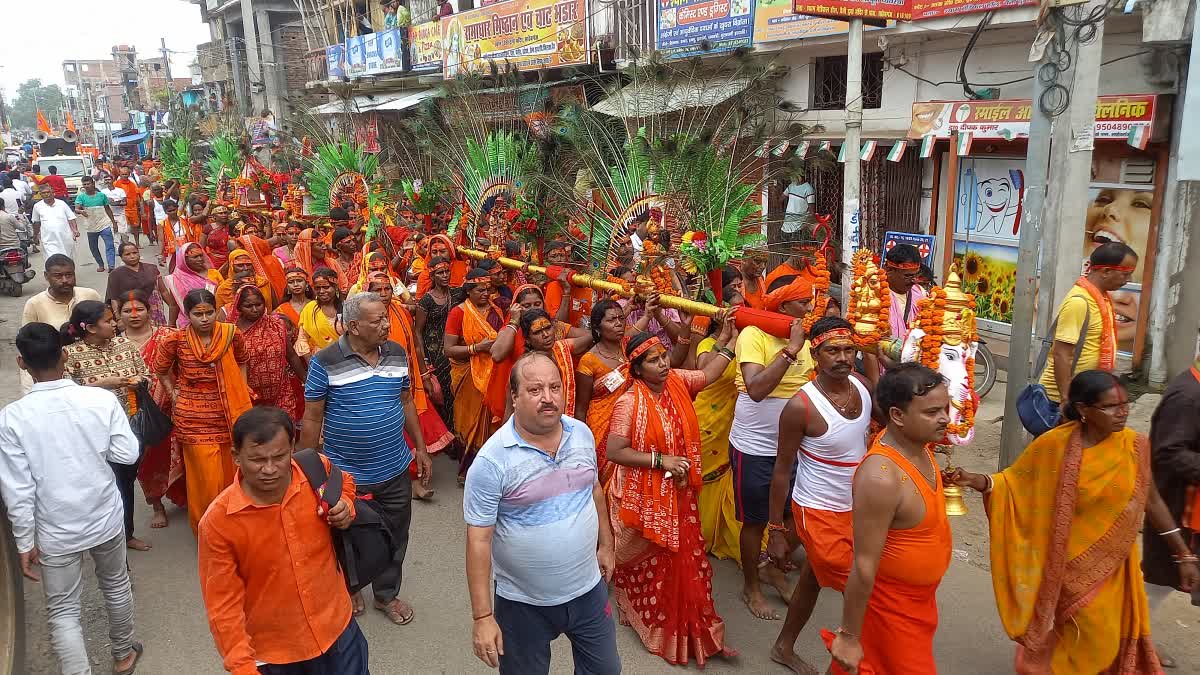 inauguration-of-54-feet-kanwar-in-sahibganj