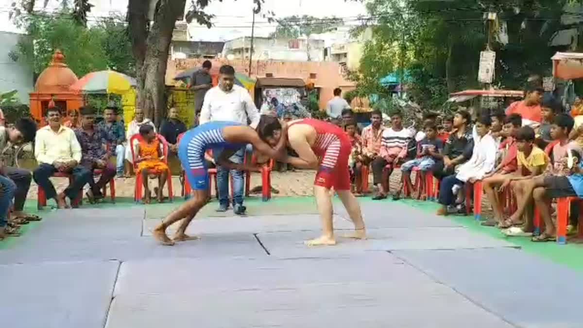 Wrestling On Occasion Of Nagpanchami