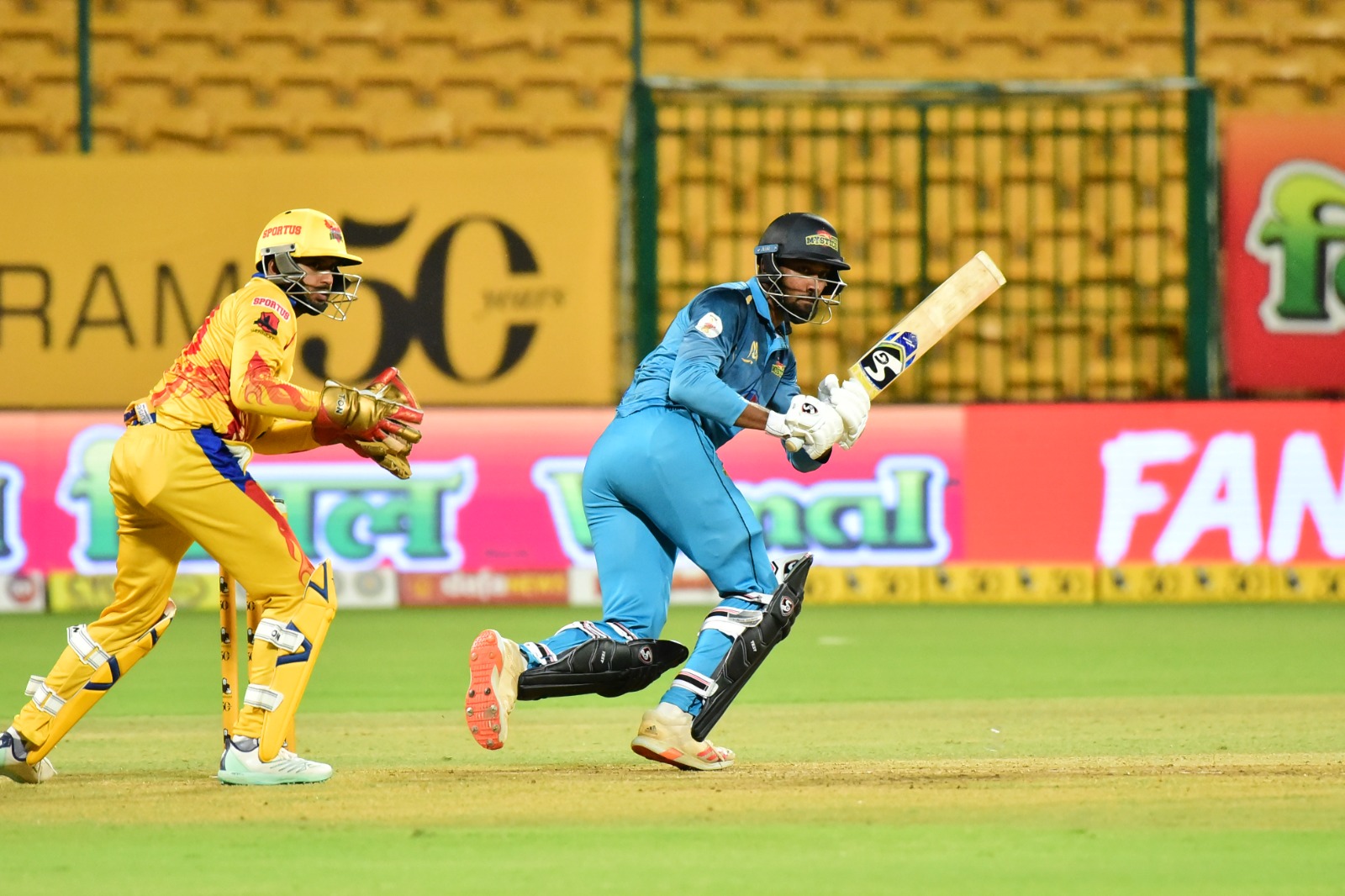 maharaja-trophy-gulbarga-mystics-defeated-mangalore-dragons-by-5-wicketss