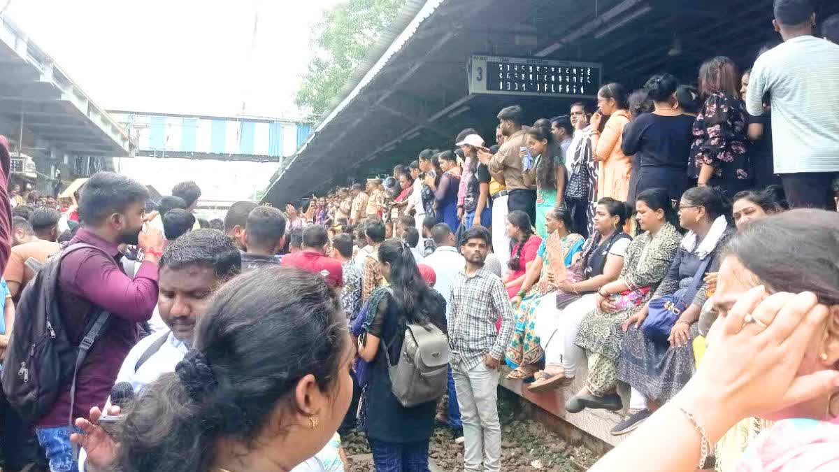 Badlapur Protest