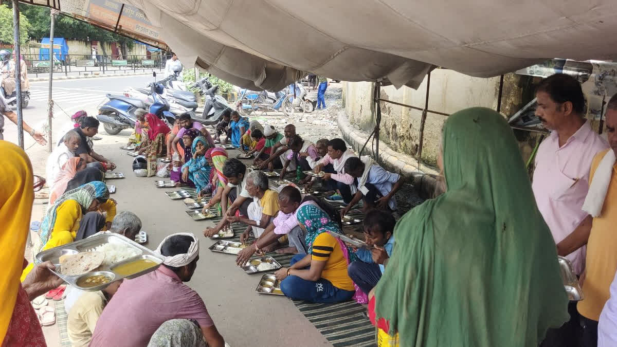 FOOD FOR ONE RUPEE IN ALWAR