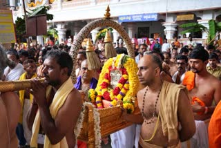 ಮಂತ್ರಾಲಯ ಲೈವ್