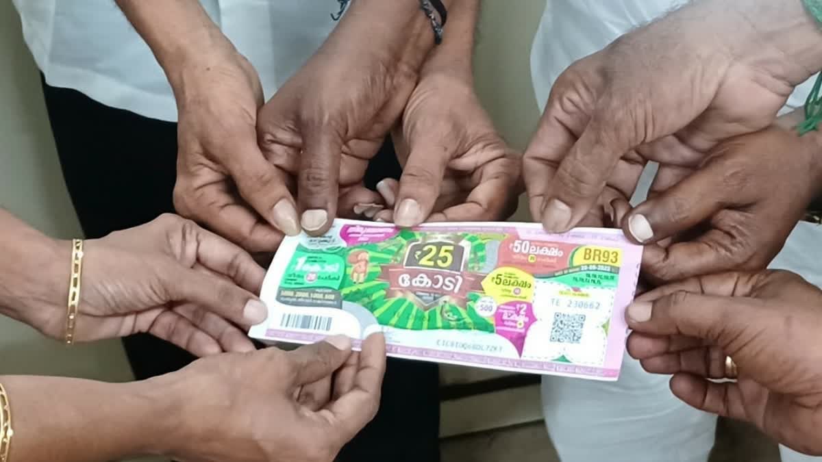 Etv Bharat Thiruvonam Bumper Winners Present With Tickets  Thiruvonam Bumper Winners Request Anonymity  Kerala Lottery Winner  Kerala Lottery Winner Details  Thiruvonam Bumper Winner Details  തിരുവോണം ബമ്പർ വിജയി  സംസ്ഥാന ലോട്ടറി  കേരള ലോട്ടറി  പാളയത്തുള്ള ബാവ ലോട്ടറി ഏജന്‍സീസില്‍  തിരുവോണം ബമ്പർ ജേതാവ്