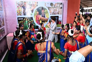 Priyanka Gandhi Sua Dance