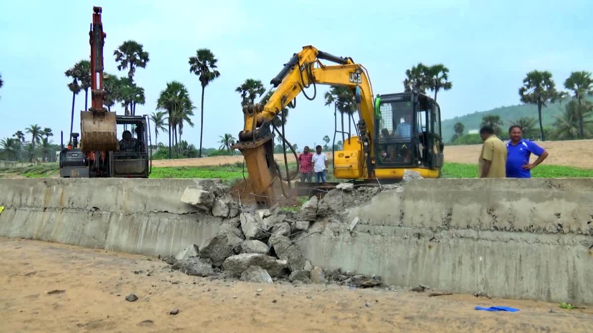 Once Again Demolitions At Vijayasai Reddy Daughter Place