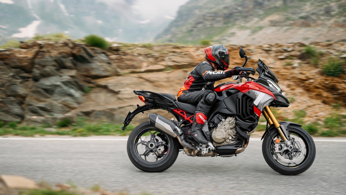 NEW DUCATI ADVENTURE BIKE UNVEILED  2025 DUCATI MULTISTRADA V4 UNVEILED  DUCATI MULTISTRADA V4 PIKES PEAK