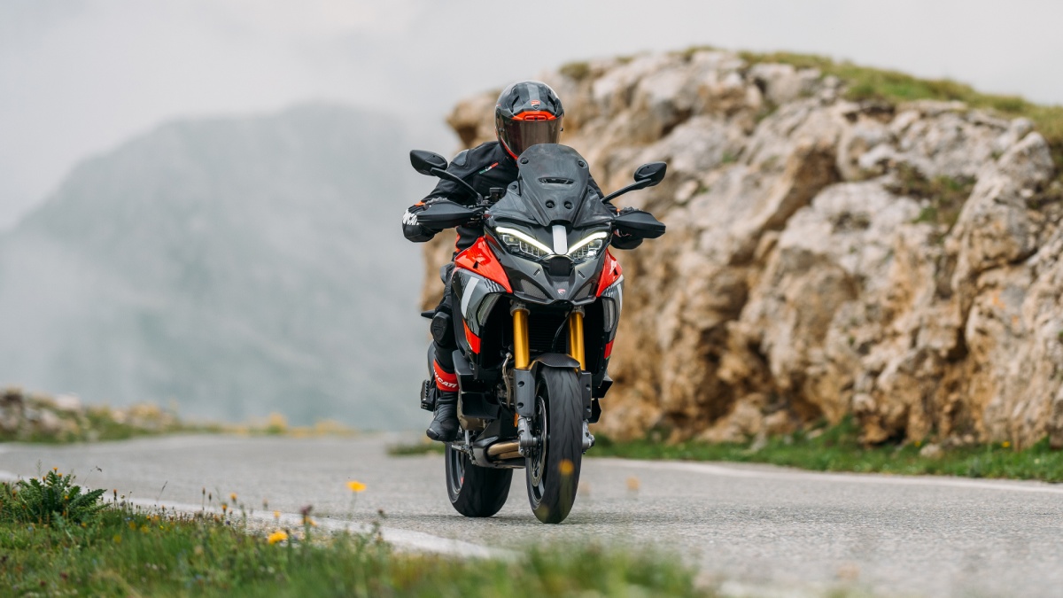 2025 Ducati Multistrada V4 Pikes Peak