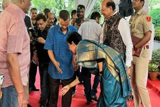 Atishi takes blessings of Kejriwal after taking oath as Delhi CM.