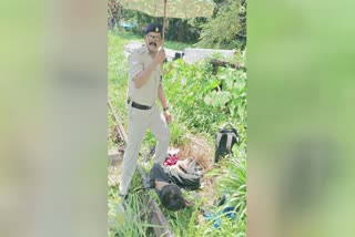 വഴിയില്‍ കുഴഞ്ഞുവീണയാളെ രക്ഷിച്ചു  RESCUED MAN FAINTED IN TRACK  MALAYALAM LATEST NEWS  RESCUED MAN IN THALASSERY