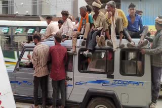 RATLAM WORKERS RISKING THEIR LIVES