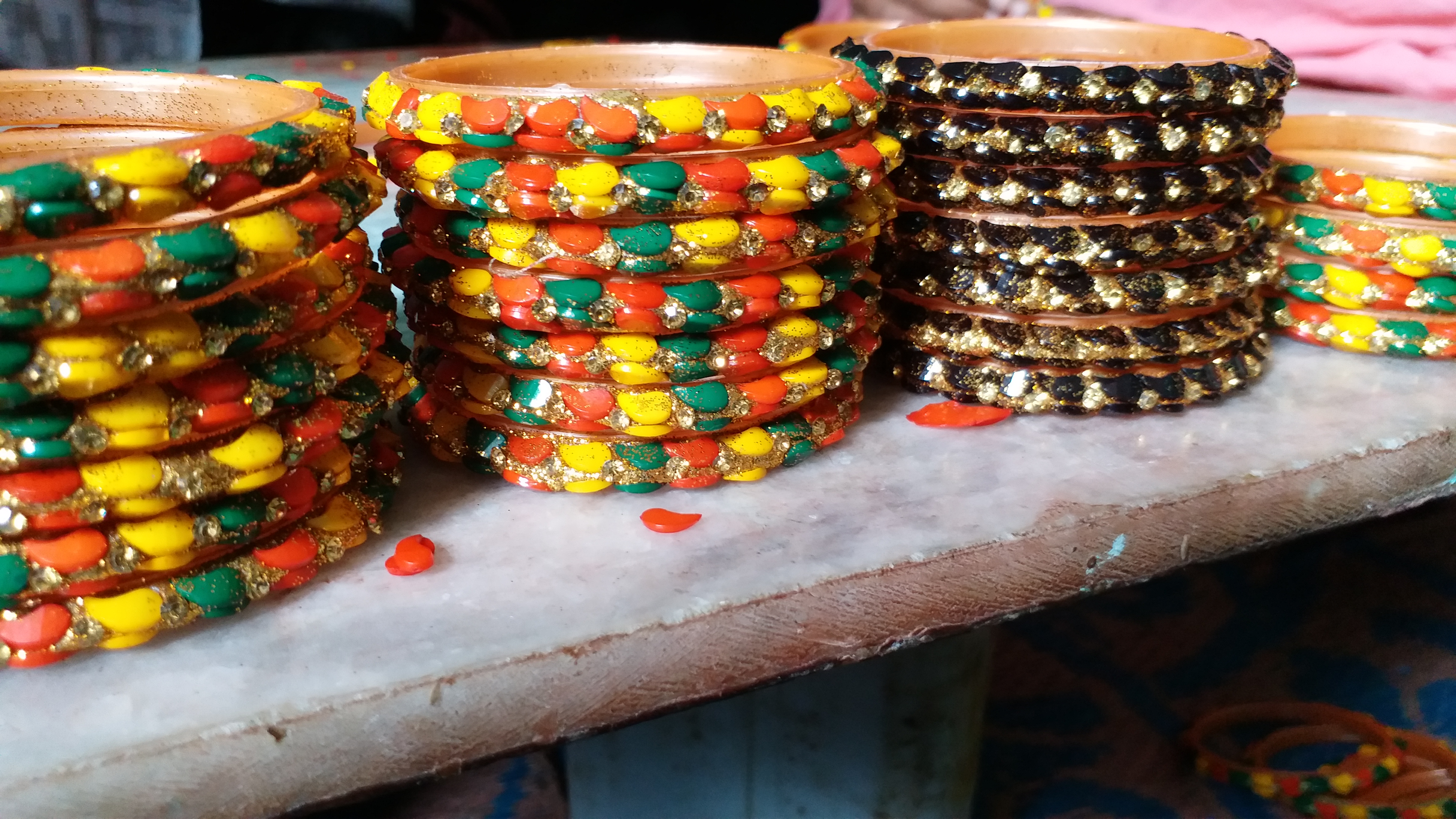 making bangles is a useful job for the Muslim women of Gaya Bihar, Even in the rainy season