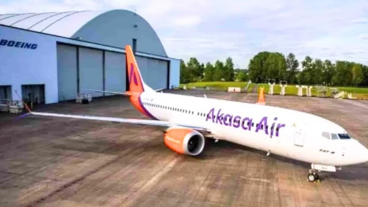 Pune Delhi Flight Emergency Landing On Mumbai Airport