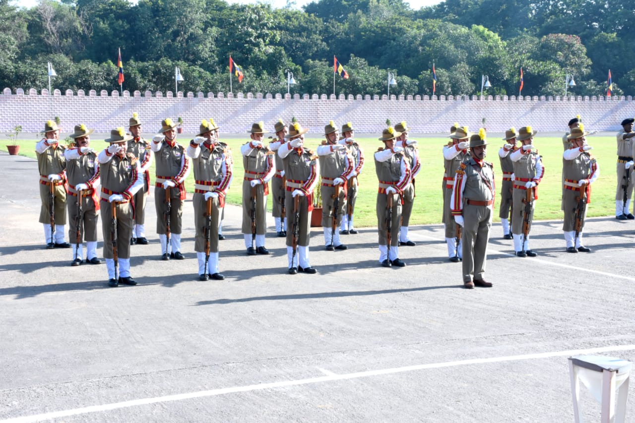 jharkhand-dgp-pays-tribute-to-martyred-on-police-commemoration-day-in-ranchi