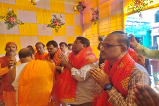 Rameshwar Oraon inaugurated Durga puja pandals