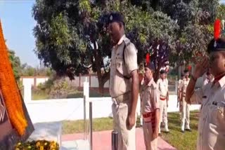 http://10.10.50.75//jharkhand/21-October-2023/jh-gir01-shaheed-ka-samman-pkg-jhc10018_21102023171731_2110f_1697888851_849.jpg