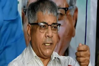 VBA's Prakash Ambedkar meets Sharad Pawar; says it does not mean his outfit is joining Oppn bloc INDIA