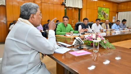 cm-siddaramaiah-notice-to-implement-uniform-calendar-event-in-universities