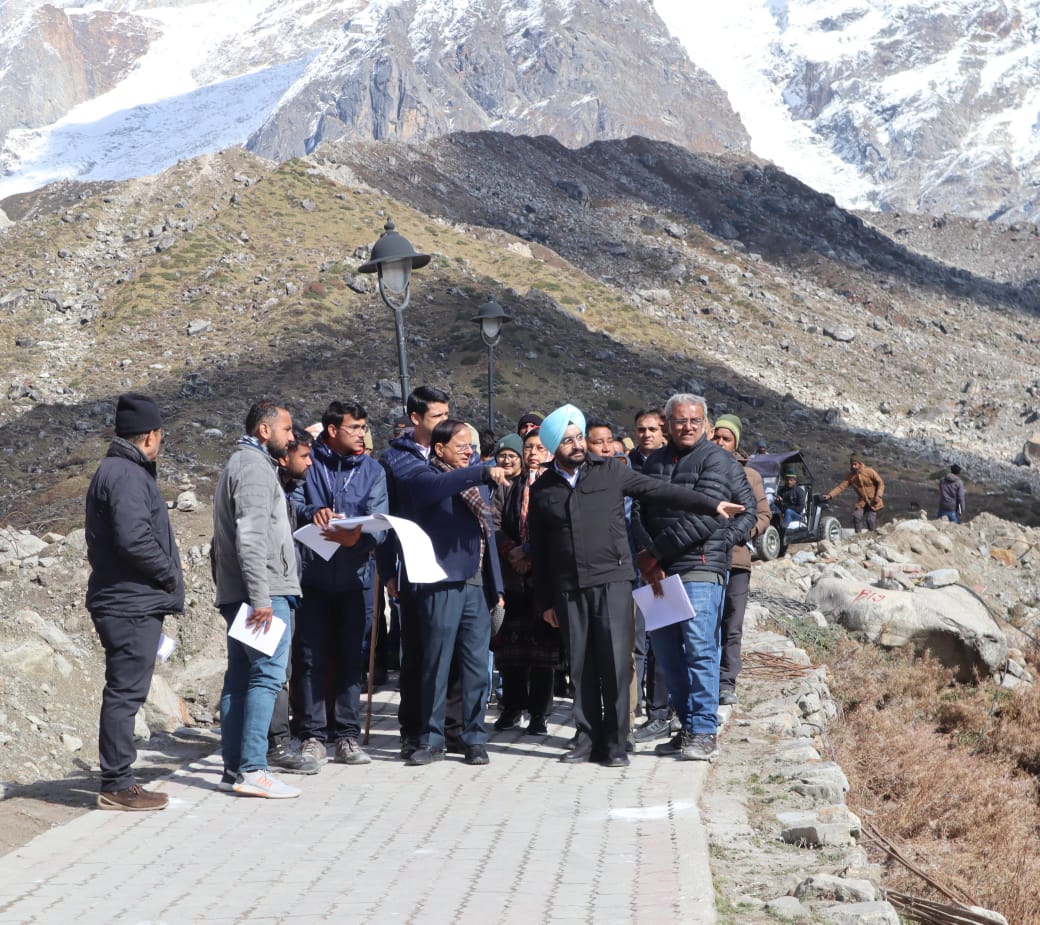 Pramod Kumar Mishra visited Kedarnath Dham