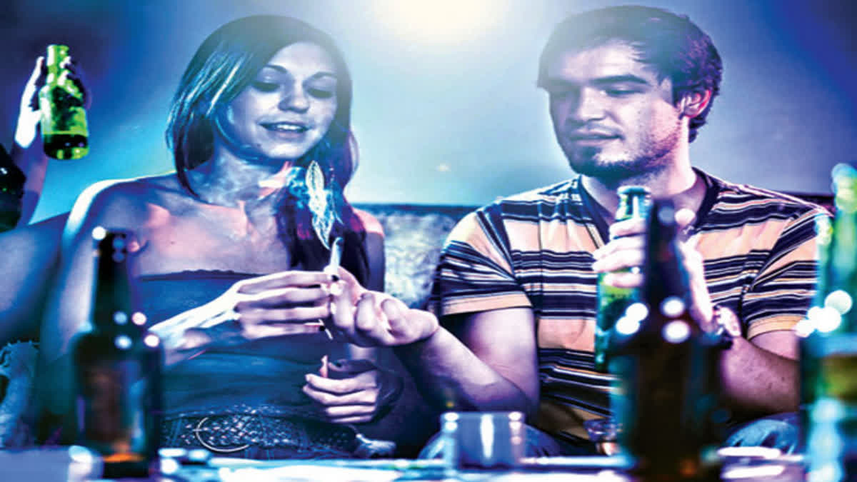 Obscene Dances in Hyderabad Pubs