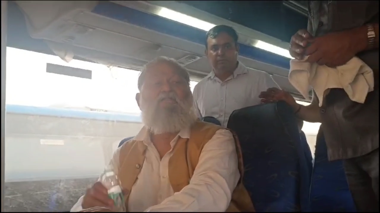 Anil Vij Angry on officers in Karnal Transport department officials scolded