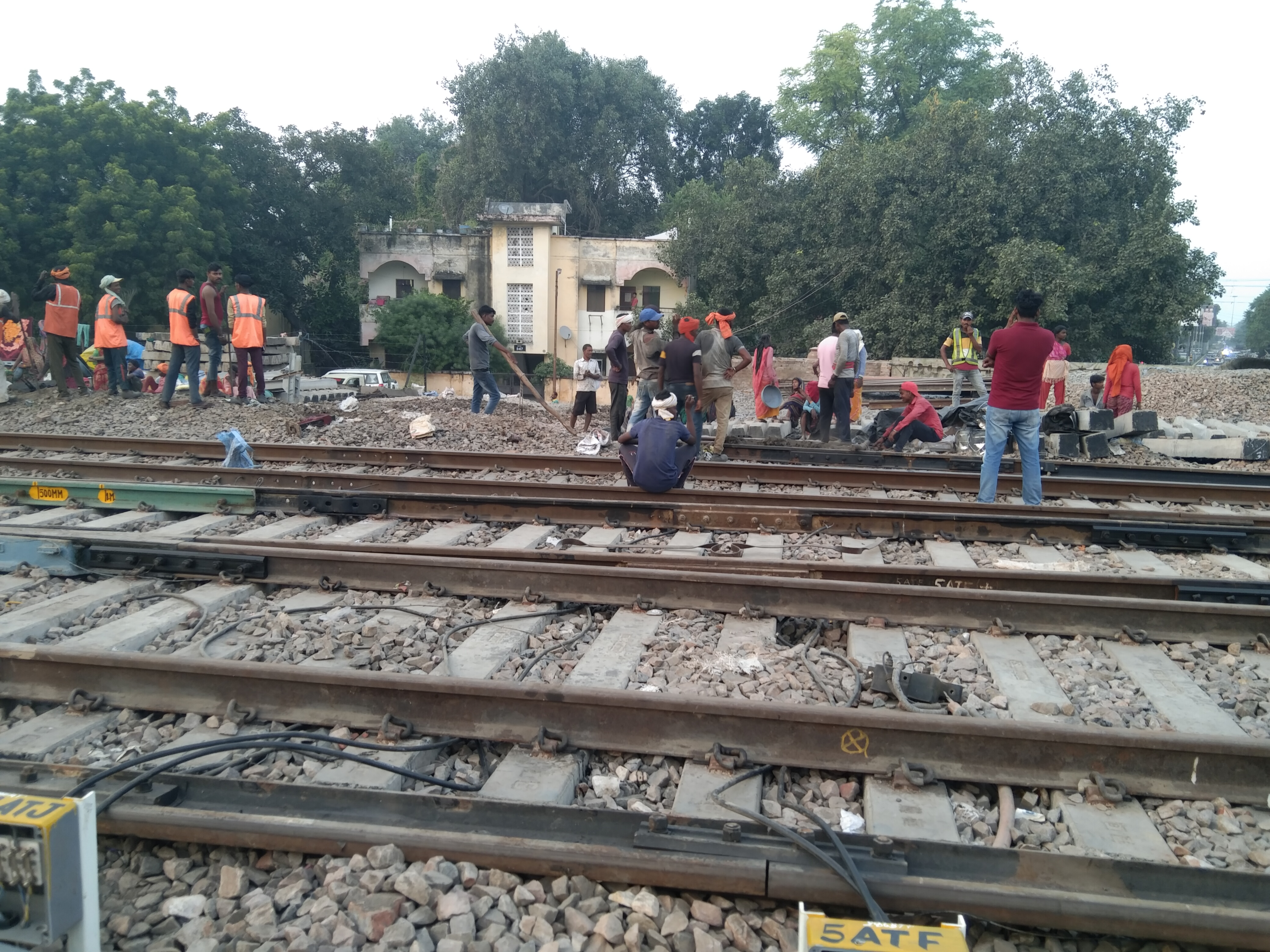 indian railways 40 year old system is changing in up know how stop accidents latest news