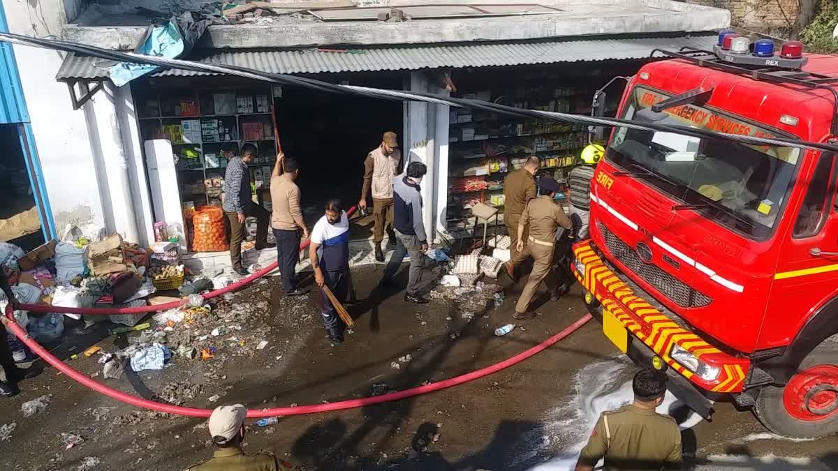 fire-breaks-out-at-factory-in-jammus-gangyal-area