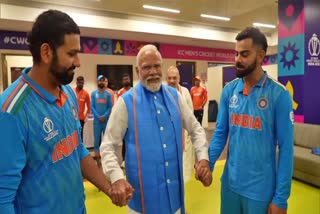 Prime Minister Narendra Modi met Team India in their dressing room after the ICC World Cup Finals