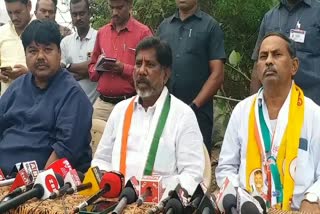 Bhatti Vikramarka Fires on CM KCR