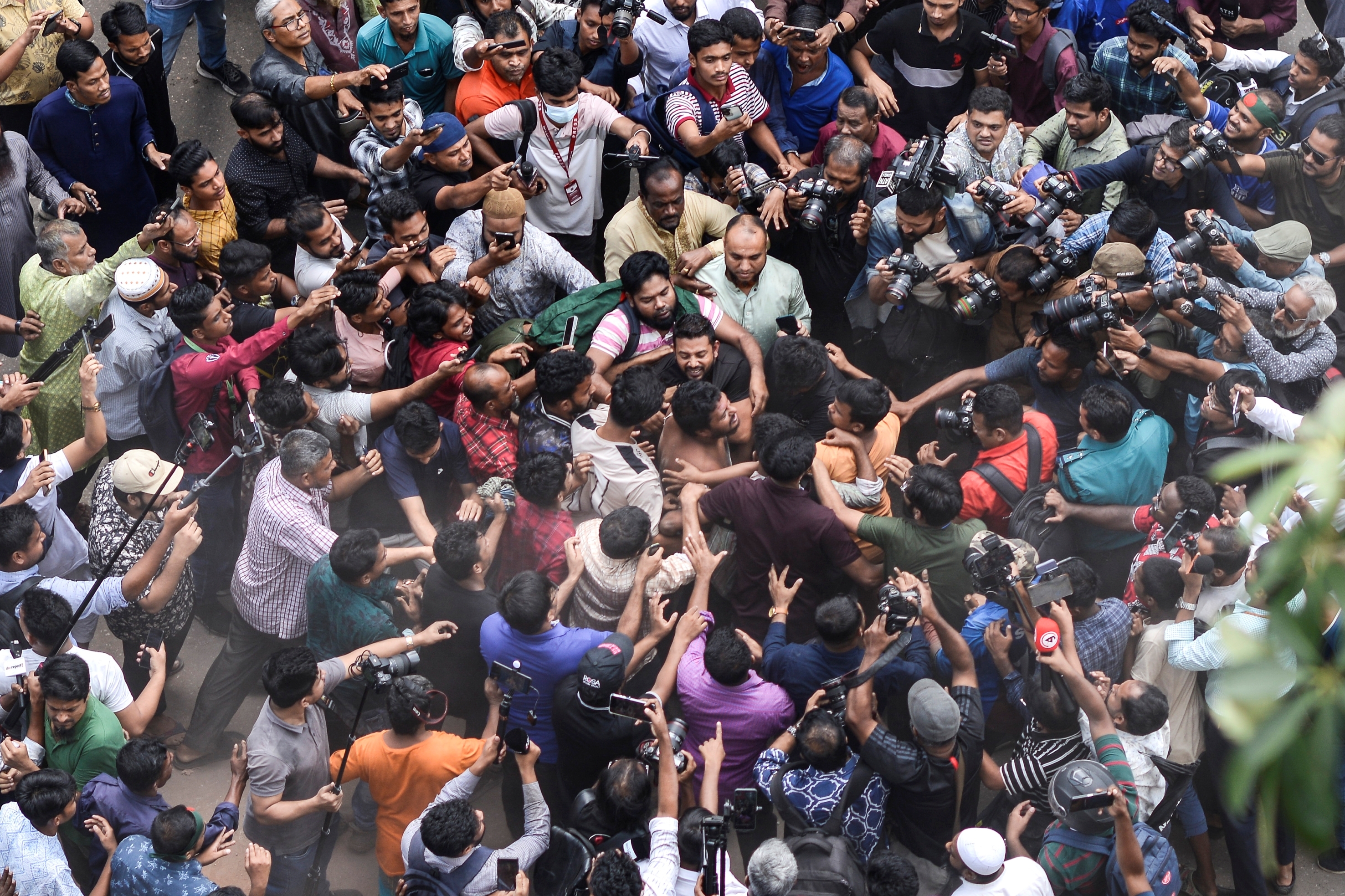 Bangladesh Heading To Democracy Or Chaos?