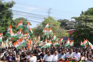 Violence in Youth Congress march in Kerala, case registered against opposition leader