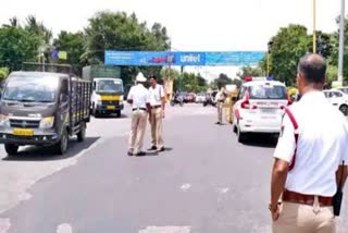 ಬೆಂಗಳೂರು ಸಂಚಾರಿ ಪೊಲೀಸರು