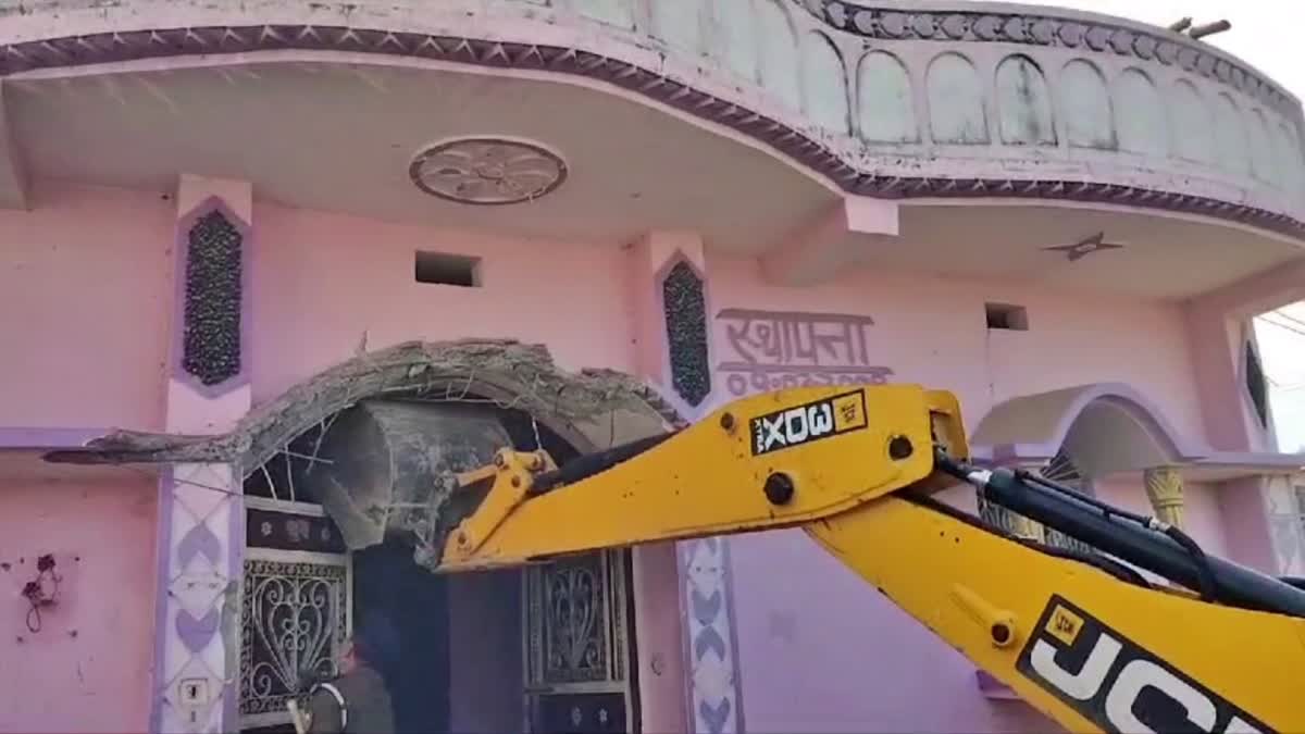 Bulldozer action in Muzaffarpur