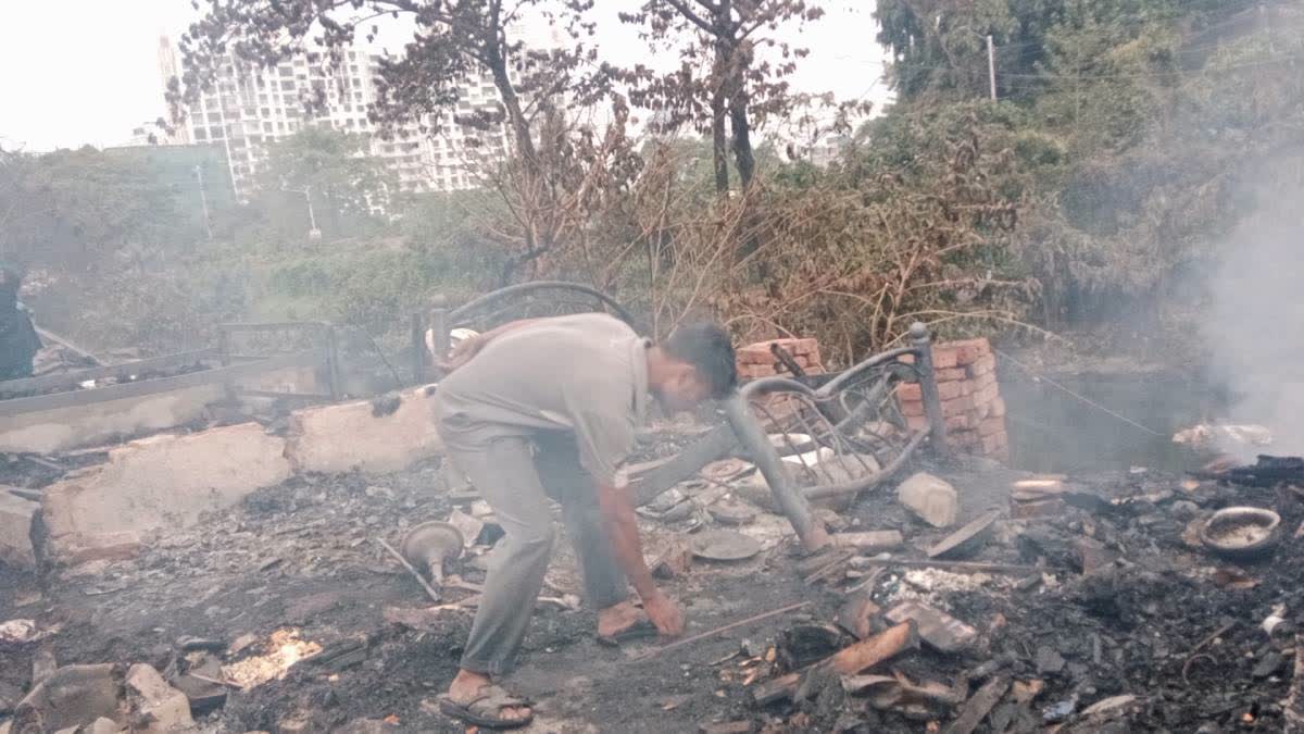 TOPSIA SLUM  kolkata police  Nuptials Into Ashes  fire fighters