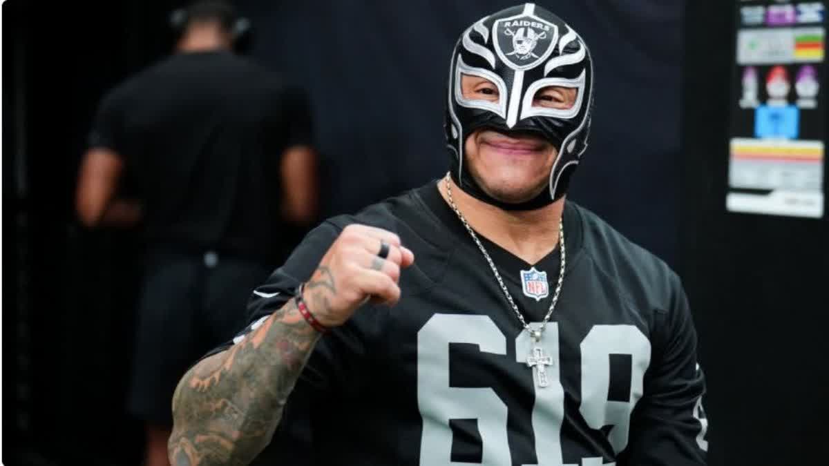 REY MYSTERIO SENIOR DIES