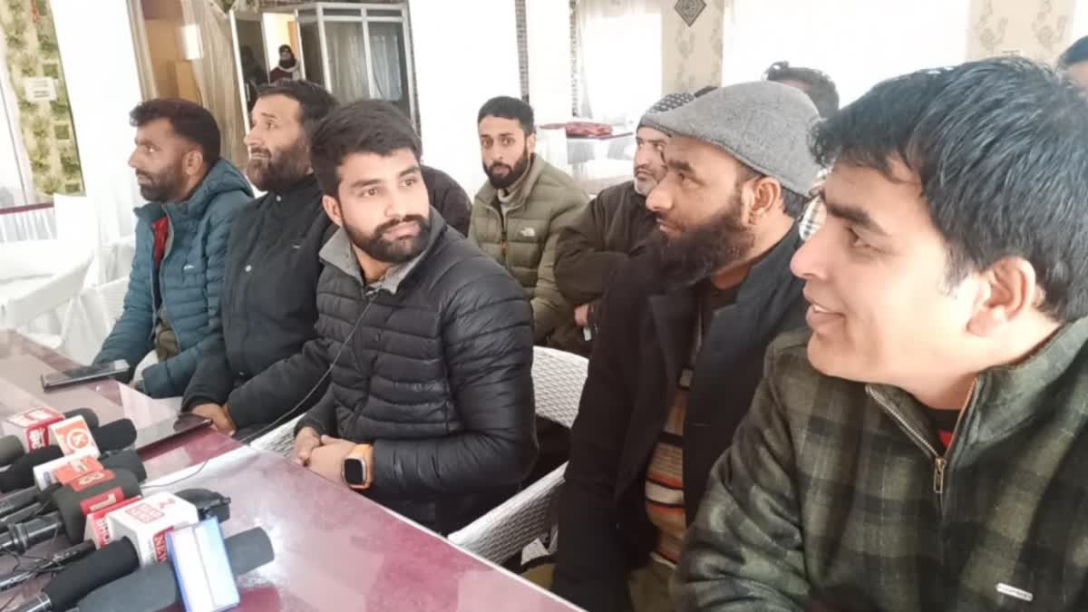 all-political-gujjar-parties-organise-press-conference-in-kokernag