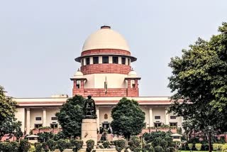 sc notice to maha cm shinde mlas on thackeray groups plea against speaker order