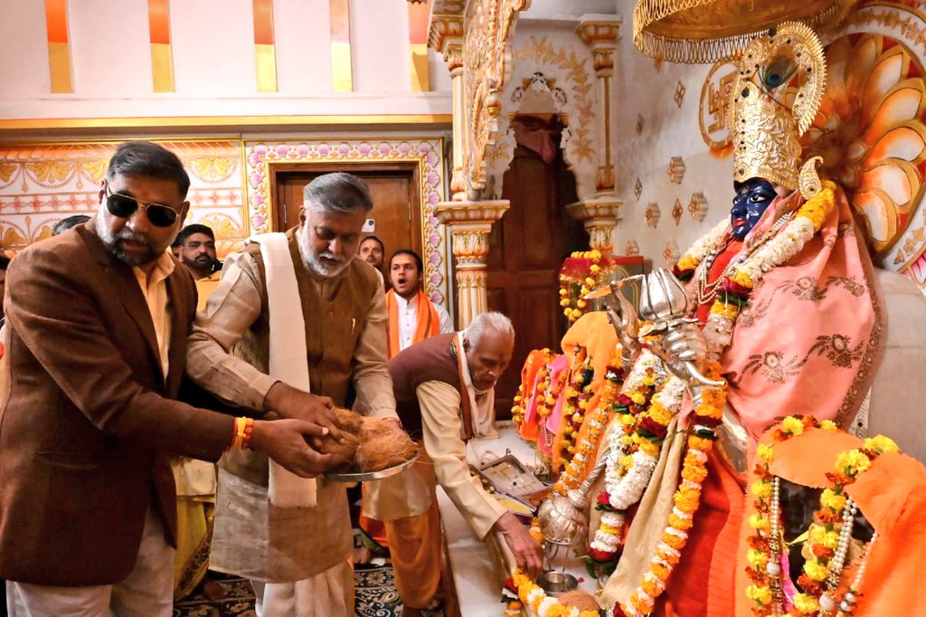 CM Mohan& Shivraj Worship In Orchha