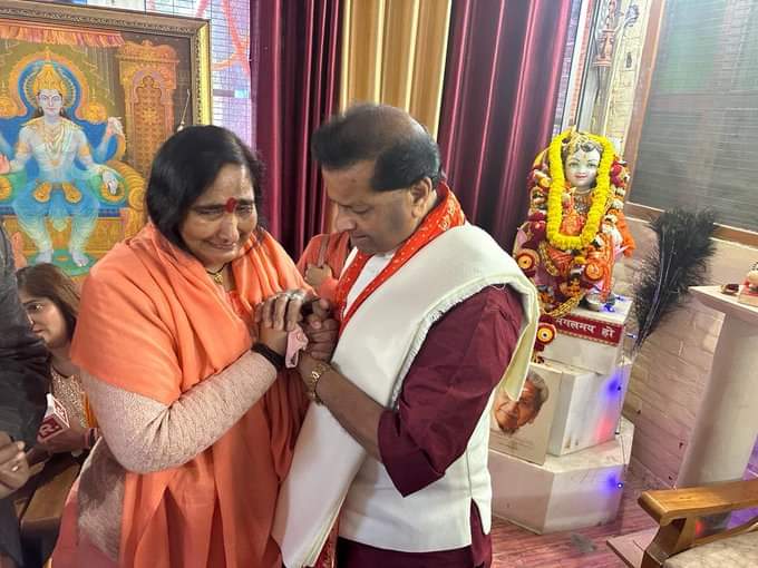 Sadhvi Ritambhara became emotional