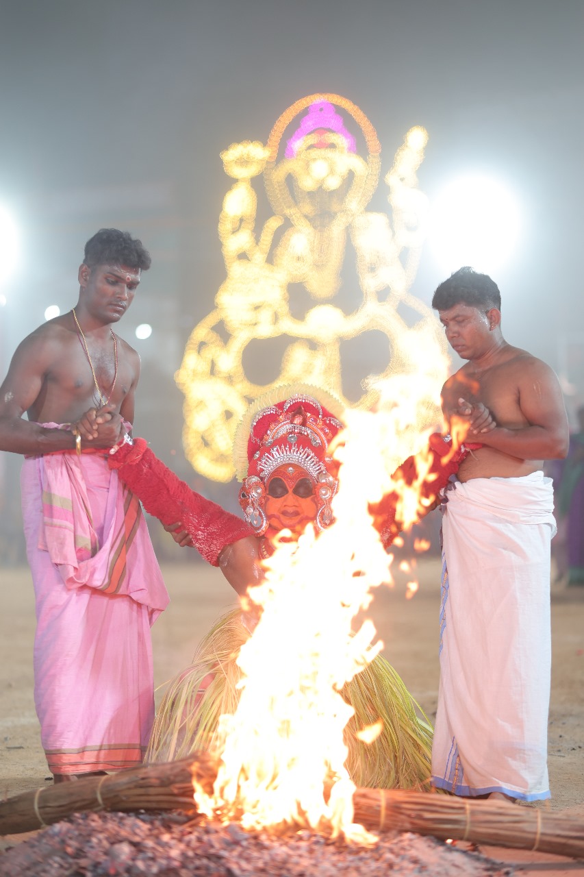 ADHUR THEYYAM AFTER 351 YEARS  ആദൂര്‍ പെരുങ്കളിയാട്ടം  TEYYAM KERALA  കാസര്‍കോട് തെയ്യം