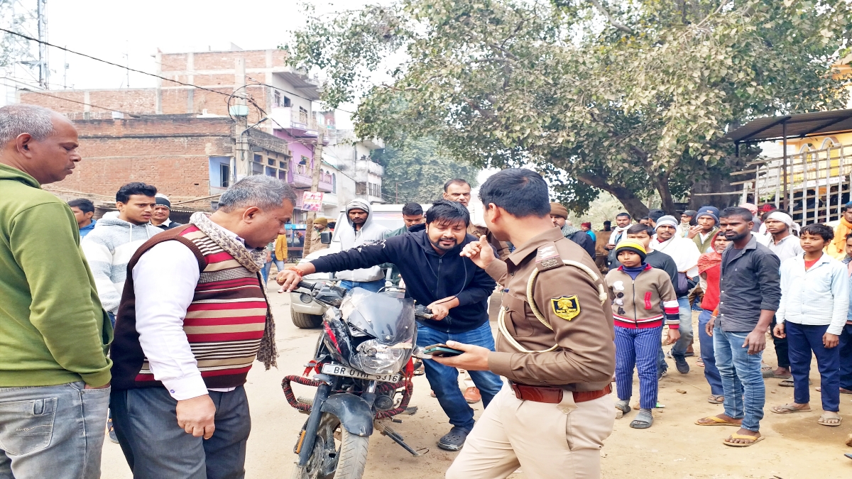 clash between two groups in patna