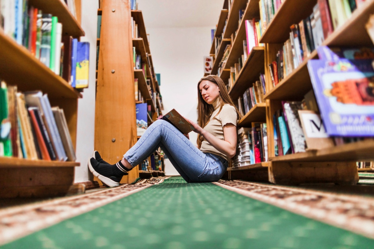 Library Shelfie Day