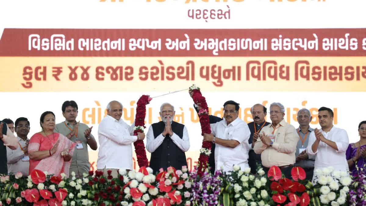 PM Modi's Gujarat tour