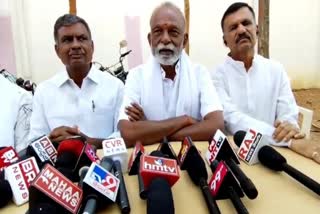 Raghuveera_Reddy_Angry_With_AP_Government_due_to_Sharmila_Arrest